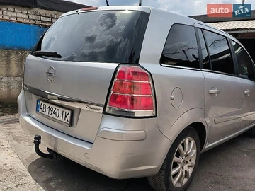 Авто Opel Zafira 2005 № 8967373
