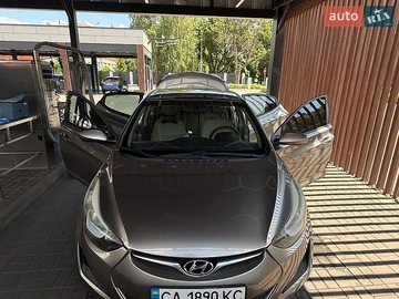 Авто Hyundai Elantra 2014 № 8967509