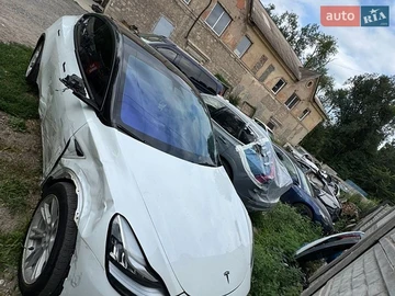 Авто Tesla Model Y 2021 № 8967722