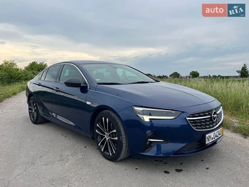 Авто Opel Insignia 2021 № 8967736