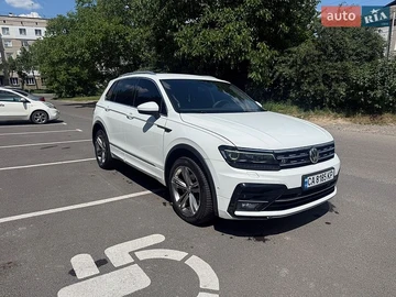Авто Volkswagen Tiguan 2017 № 8967814