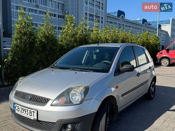 Авто Ford Fiesta 2007 № 8968035