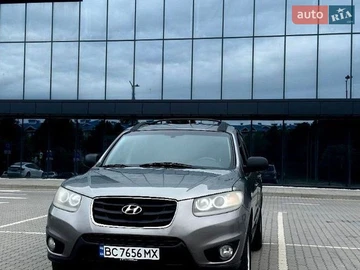 Авто Hyundai Santa Fe 2010 № 8968103