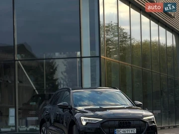 Авто Audi E-Tron 2022 № 8968127
