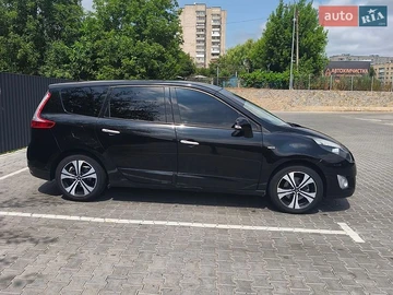 Авто Renault Grand Scenic 2011 № 8968179