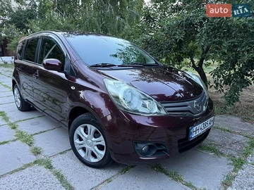 Авто Nissan Note 2010 № 8968180