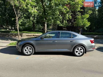 Авто Skoda Superb 2023 № 8968289
