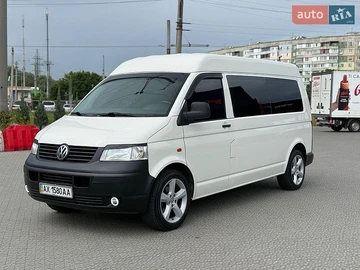 Авто Volkswagen Transporter 2006 № 8968380