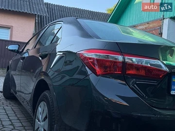Авто Toyota Corolla 2018 № 8968417