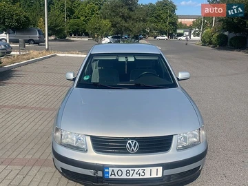 Авто Volkswagen Passat 1999 № 8968426