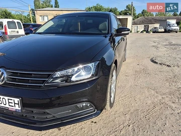 Авто Volkswagen Jetta 2016 № 8968538