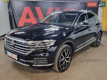 Авто Volkswagen Touareg 2022 № 8968618