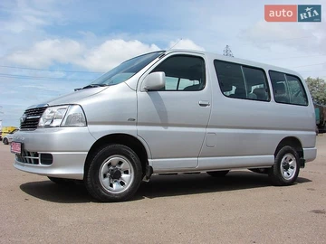 Авто Toyota Hiace 2010 № 8968984
