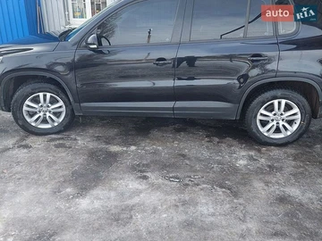 Авто Volkswagen Tiguan 2015 № 8969254