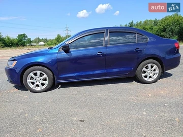 Авто Volkswagen Jetta 2013 № 8969445
