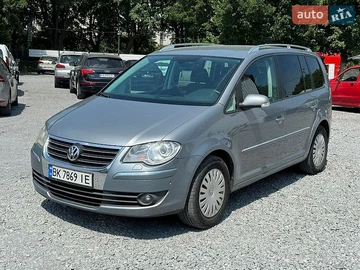 Авто Volkswagen Touran 2007 № 8969465