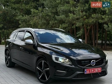 Авто Volvo V60 2016 № 8969928