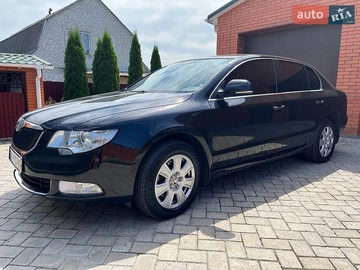 Авто Skoda Superb 2012 № 8970310