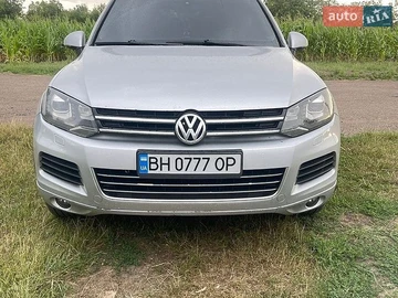 Авто Volkswagen Touareg 2010 № 8970382