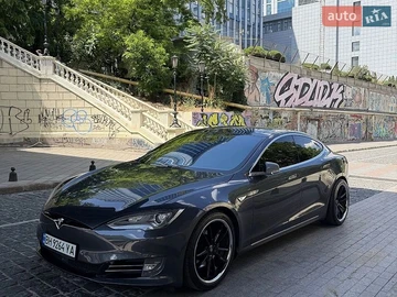 Авто Tesla Model S 2016 № 8970432