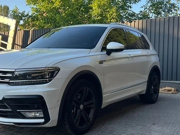 Авто Volkswagen Tiguan 2017 № 8970621