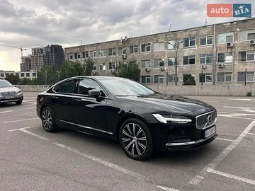 Авто Volvo S90 2022 № 8970640