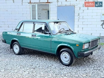 Авто ВАЗ 2107 2004 № 8970710