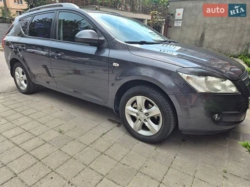 Авто KIA Ceed 2008 № 8970827