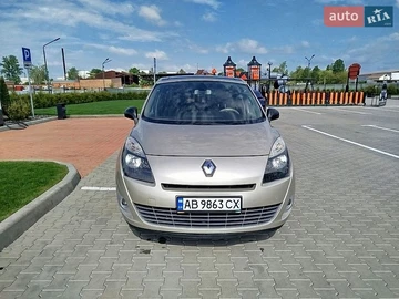 Авто Renault Scenic 2011 № 8970932