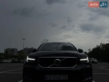 Авто Volvo Xc40 2019 № 8971048