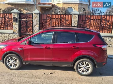 Авто Ford Escape 2017 № 8971147