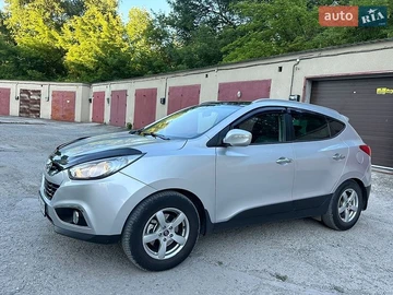 Авто Hyundai Ix35 2010 № 8971148