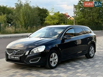 Авто Volvo V60 2012 № 8971173