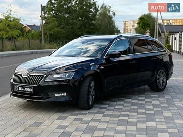 Авто Skoda Superb 2017 № 8971177