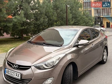 Авто Hyundai Elantra 2012 № 8971265