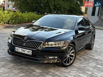 Авто Skoda Superb 2016 № 8971599