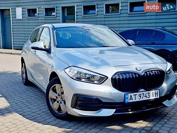 Авто BMW 1 Series 2019 № 8971603