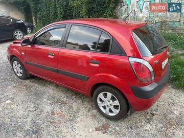Авто KIA Rio 2009 № 8971644