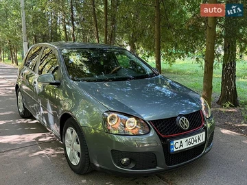 Авто Volkswagen Golf 2004 № 8971898