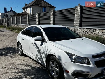 Авто Chevrolet Cruze 2015 № 8972000