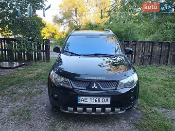 Авто Mitsubishi Outlander Xl 2007 № 8972015