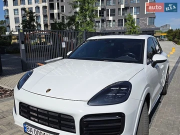 Авто Porsche Cayenne 2019 № 8972237
