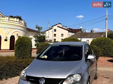 Авто Volkswagen Golf Plus 2007 № 8972275