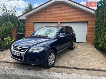 Авто Volkswagen Touareg 2008 № 8972428