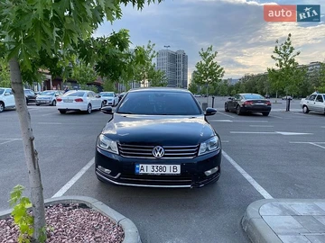 Авто Volkswagen Passat 2012 № 8972450