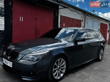 Авто BMW 5 Series 2007 № 8972452
