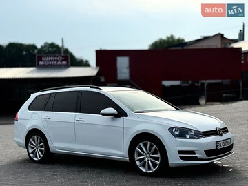 Авто Volkswagen Golf 2016 № 8972469