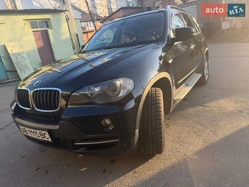 Авто BMW X5 2010 № 8972578