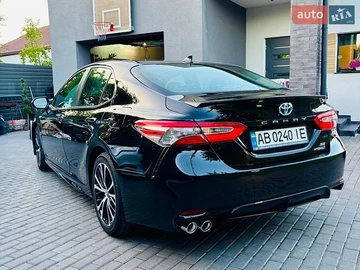 Авто Toyota Camry 2019 № 8972601