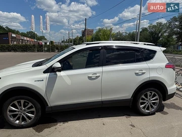 Авто Toyota Rav4 2017 № 8972606